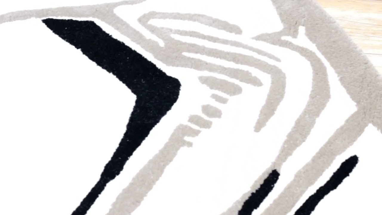 Luxurious Handmade Carpets & Rugs