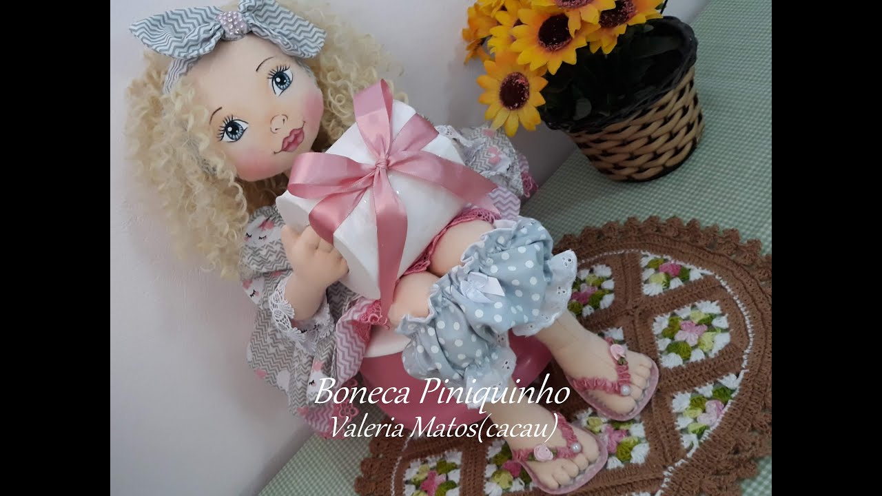 Boneca Piniquinho - Porta papel Higiênico ❤️