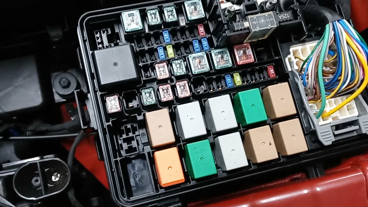 Hyundai Venue Fuse Box & OBD2 Computer Port Locations - YouTube
