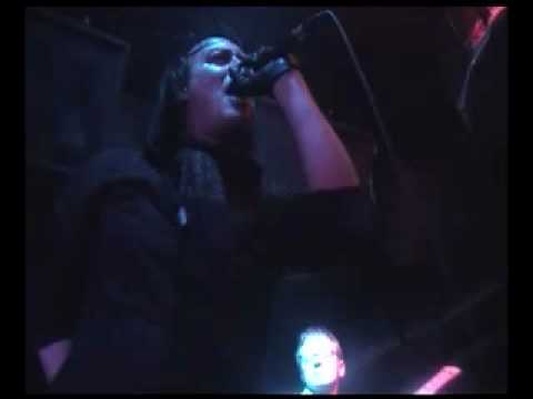 Guarda the Defectors - Trick Daisy (in Moscow) su YouTube Guarda the Defectors - Trick Daisy (in Moscow) su YouTube