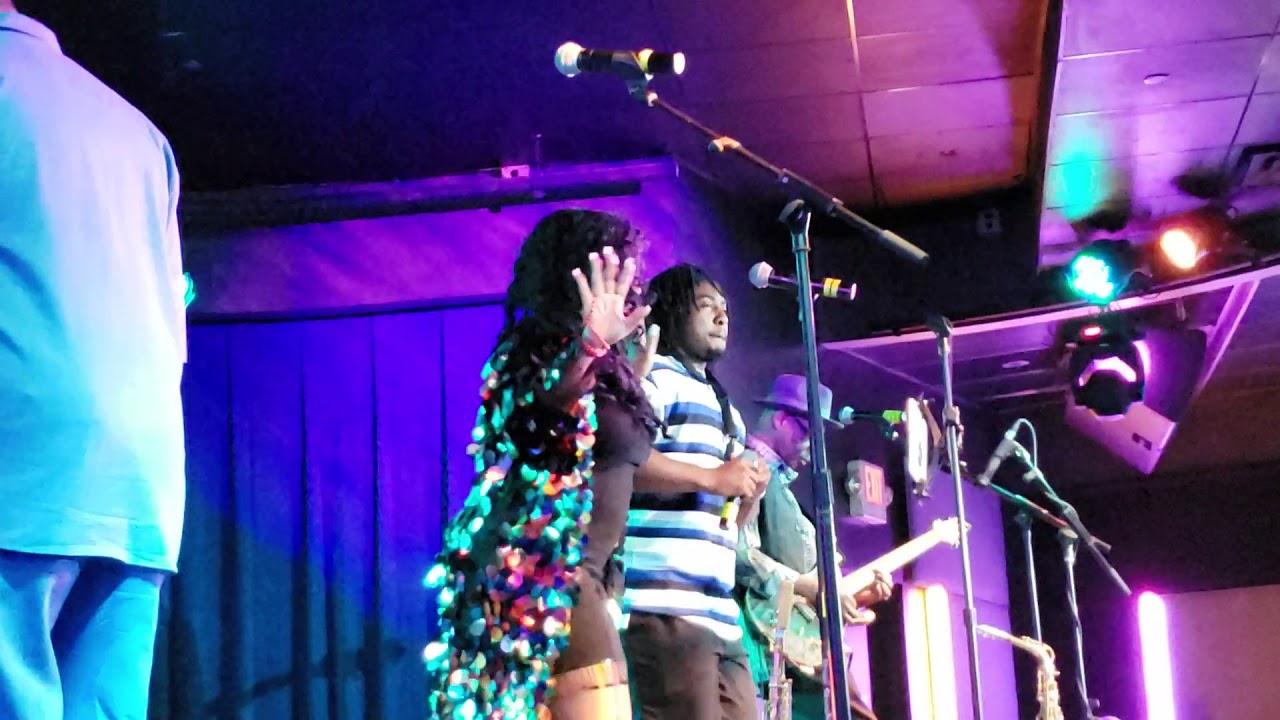 Lee Element Band & Gwen Foxx Motor City Casino