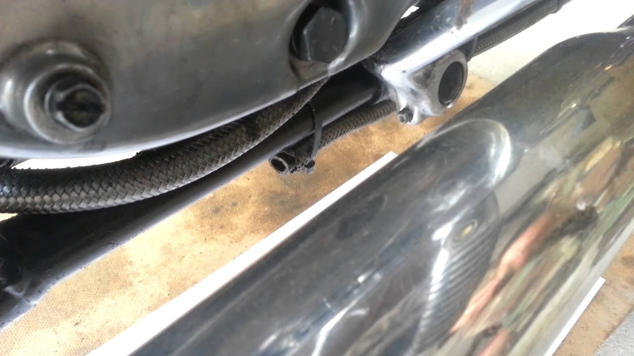 1976 Ironhead breather spitting oil YouTube