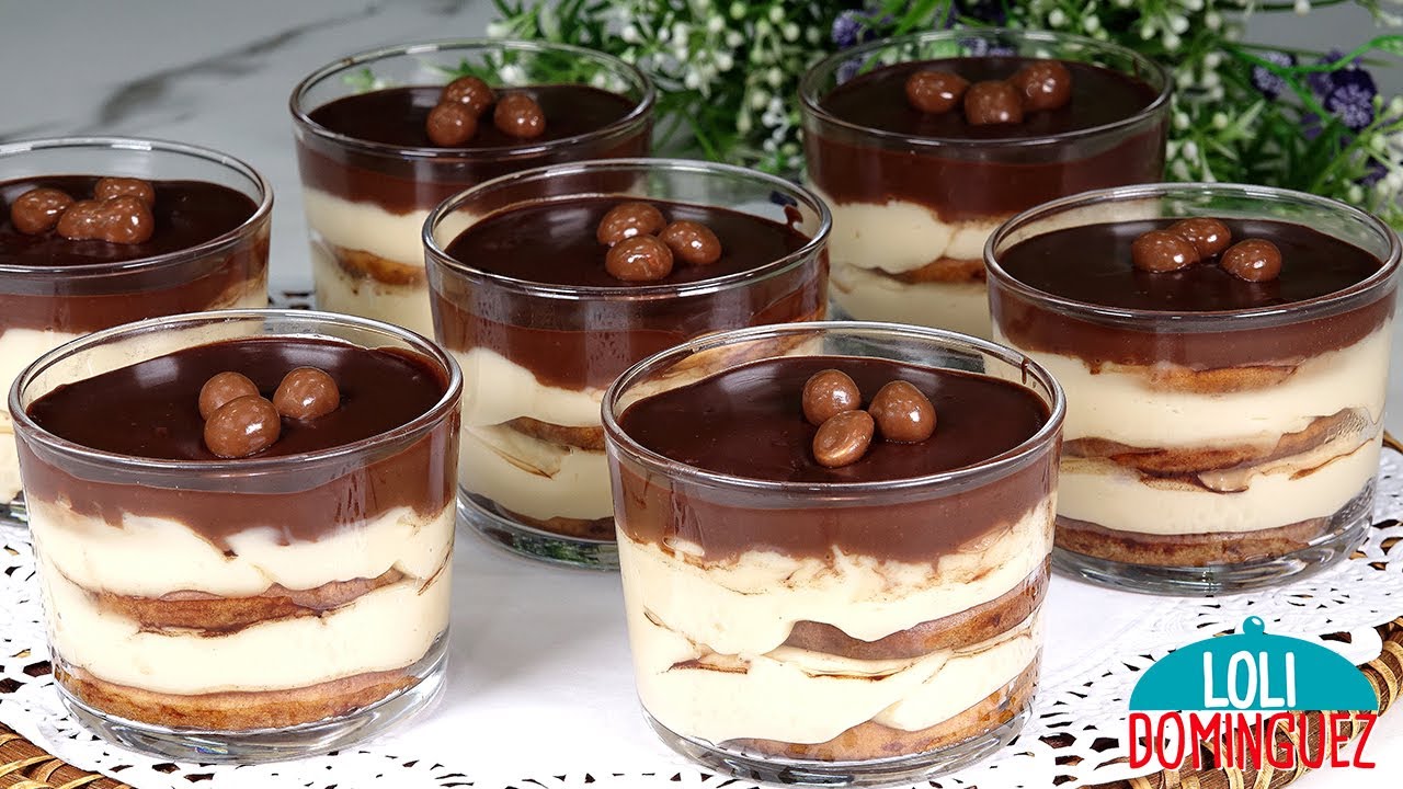 Postre de crema de chocolate con galletas especial Navidad. Cremoso, suave y delicioso postre.