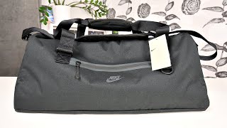 Unboxing/Reviewing The Nike Elemental Premium Sports Bag (On Body)