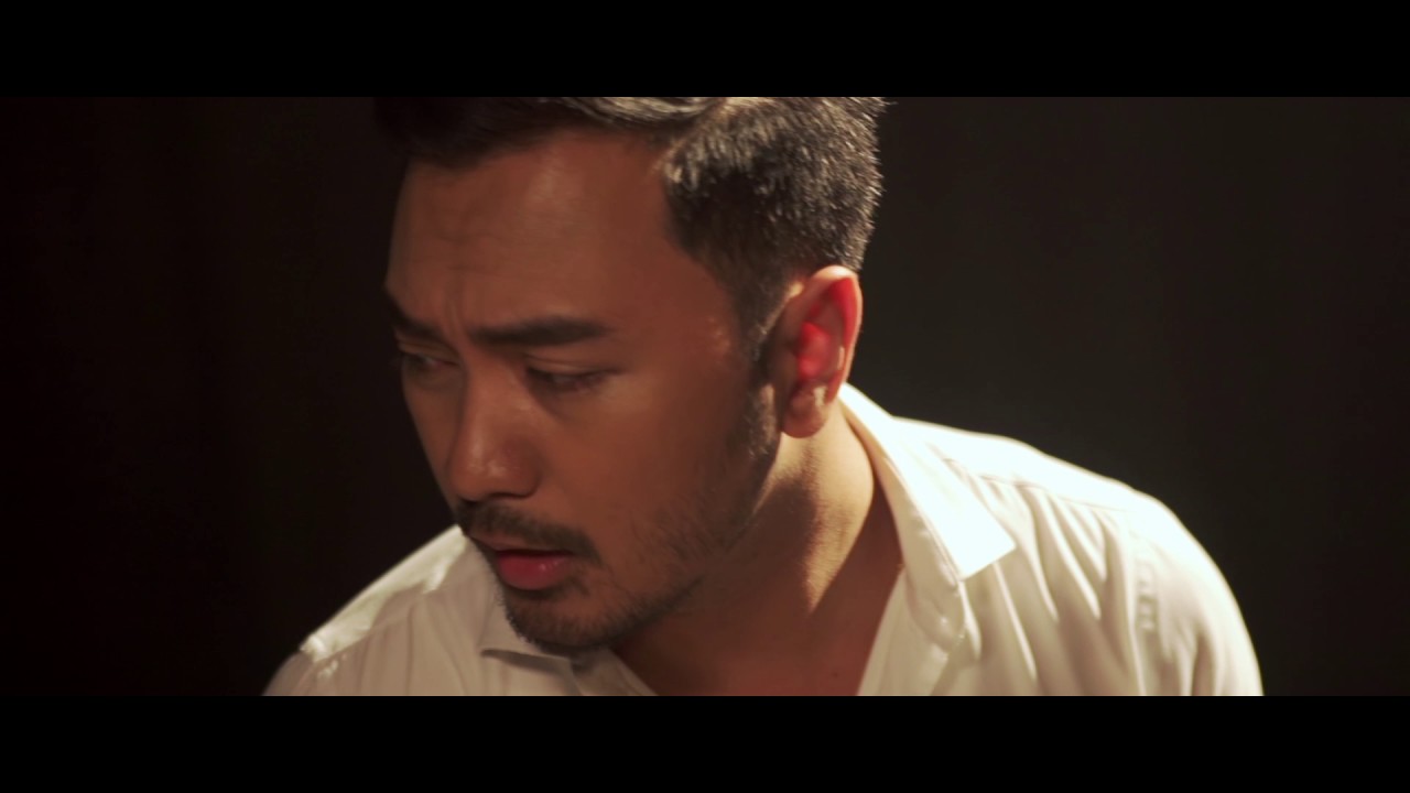 Naghihintay Sa'yo | Mark Carpio (Official Music Video)