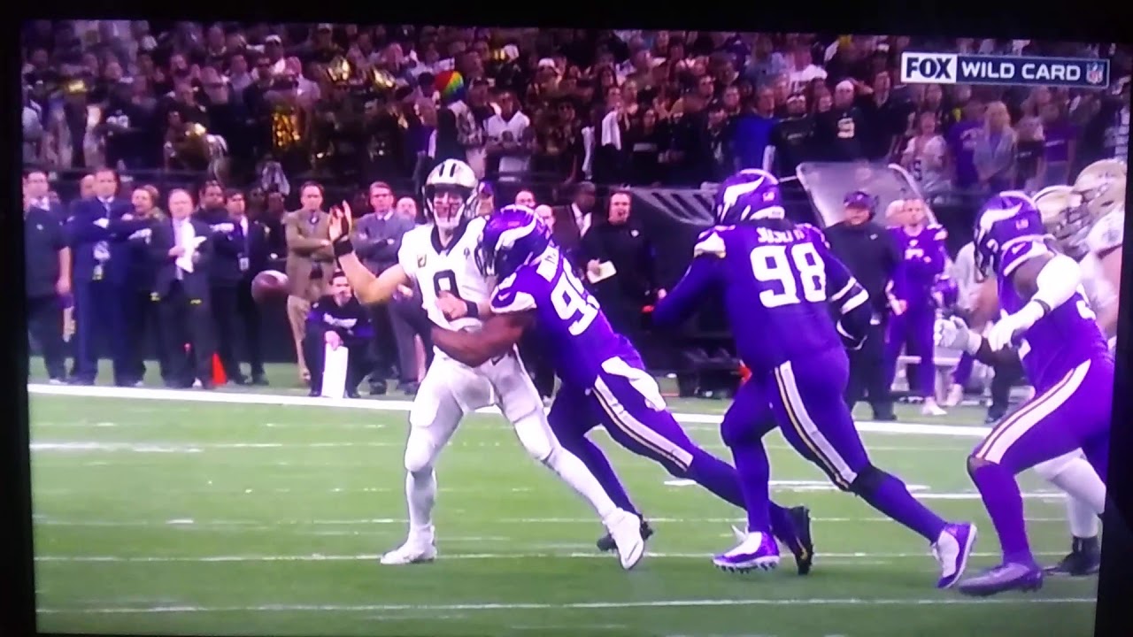 Saints Drew Brees Fumble against Vikings - YouTube