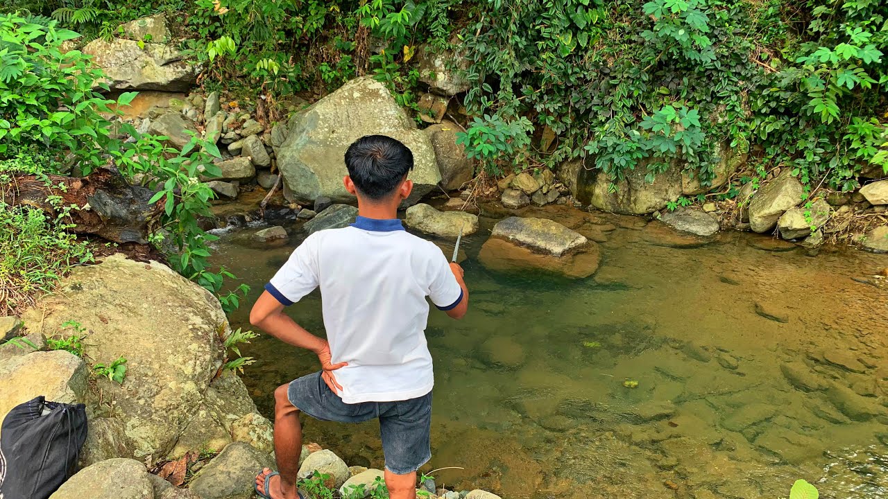 Mancing ikan wader cakul babon diperairan pegunungan pantai munjungan kabupaten trenggalek‼️