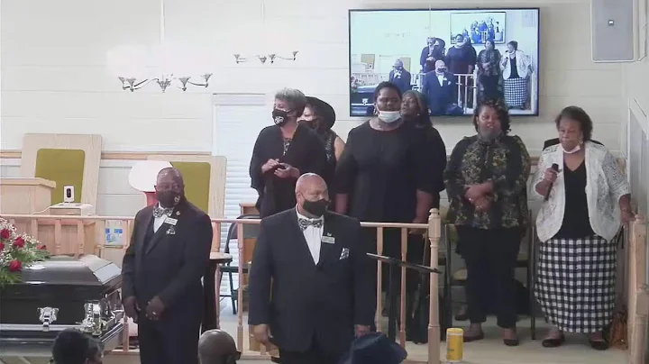 Celebrating His Life Mr. Daniel E. Burnside, Sr.