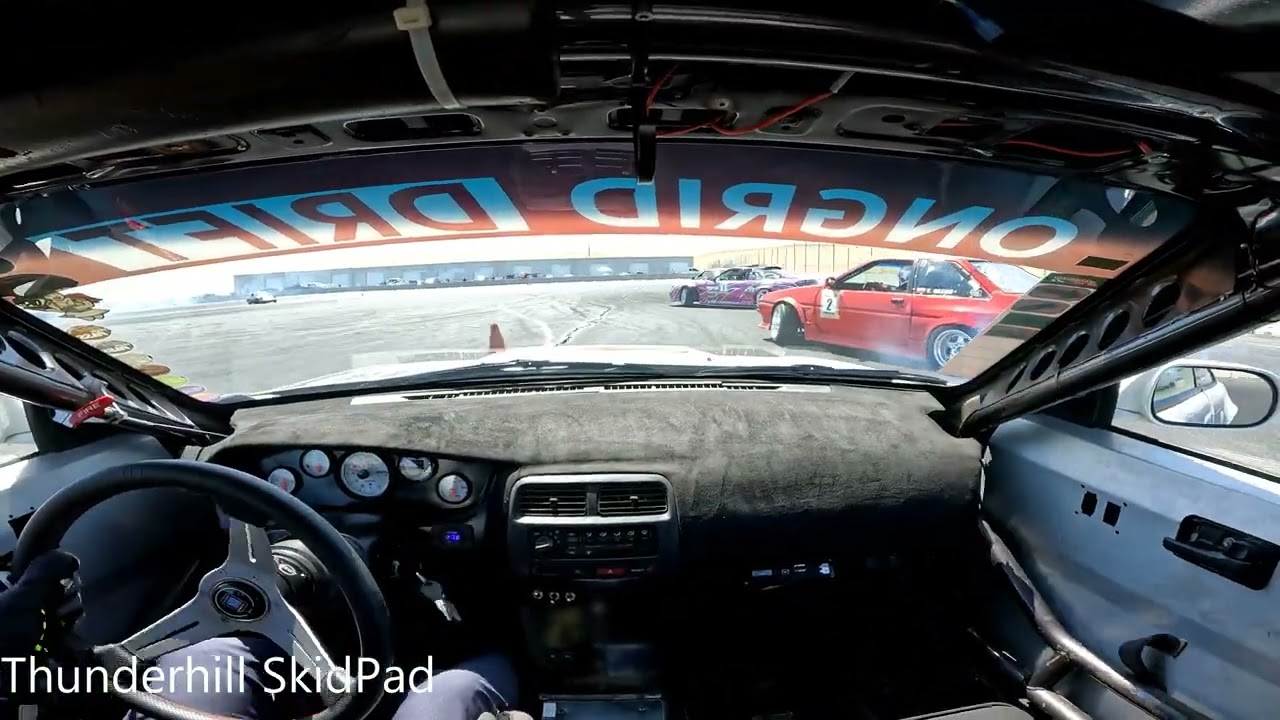 Sequence of drifting tandem runs