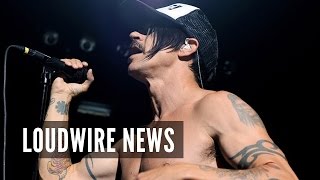 Red Hot Chili Peppers' Anthony Kiedis Rushed to Hospital