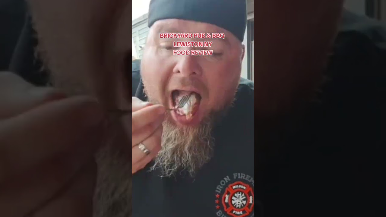 BRICKYARD BBQ REVIEW. Plan on traveling the country to do food reviews on my 23 Streetbob.