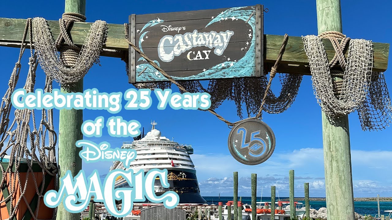 CELEBRATING 25 YEARS OF DISNEY CRUISE LINE ON THE DISNEY MAGIC | Disney Magic Vlog 1