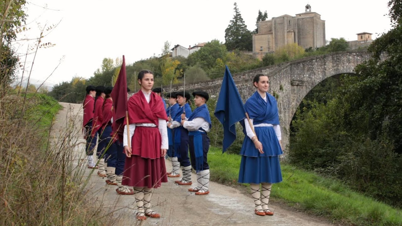 Agoizko dantzak. 02 -  Ezpatadantza I