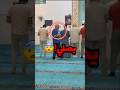 دخل مسجد وشاف واحد يتمشى وهوا يصلي صدمة 