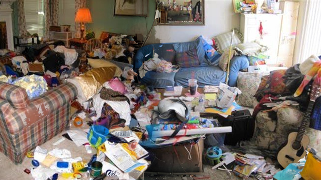 Helping an 83-Year-Old Man Living Alone in Qinhuangdao: Deep Cleaning His Home with Fans (Part 3) #