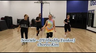Sonriele |  DY |  Daddy Yankee | Merengue |  Zumba Gold | Zumba | Keep On Moving KOM