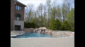 Ask the Pool Guy: Upscale Entertaining Hybrid Swimming Pool {Legendary Escapes}