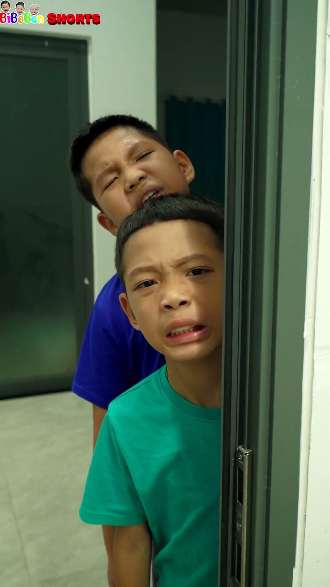 Funny song | THEY are in SHOCK ?