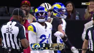 Taysom Hill caps 21-yard catch by hurdling DB on sideline