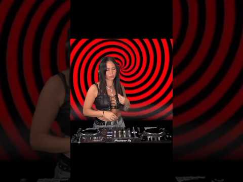 Anely Kiyaro #techno #hardtechno #rave #darktechno #femaledj #djremix #djmix #djset #dj #technodj
