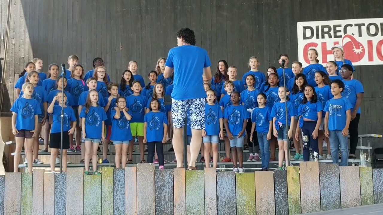 Rowe Lane Elementary School Choir Performance at Six Flags Fiesta Texas