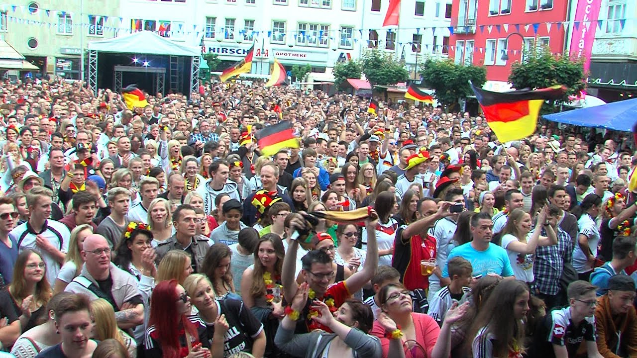 myREGIO.TV - AKTUELL: Public Viewing in Erkelenz