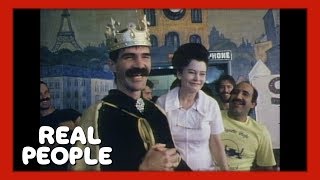 Goldie Glitters | Real People | George Schlatter