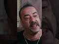 فان كوخ ميعرفش يرسم الرسمه دي لان ده الكوخ نفسه   اللمبي