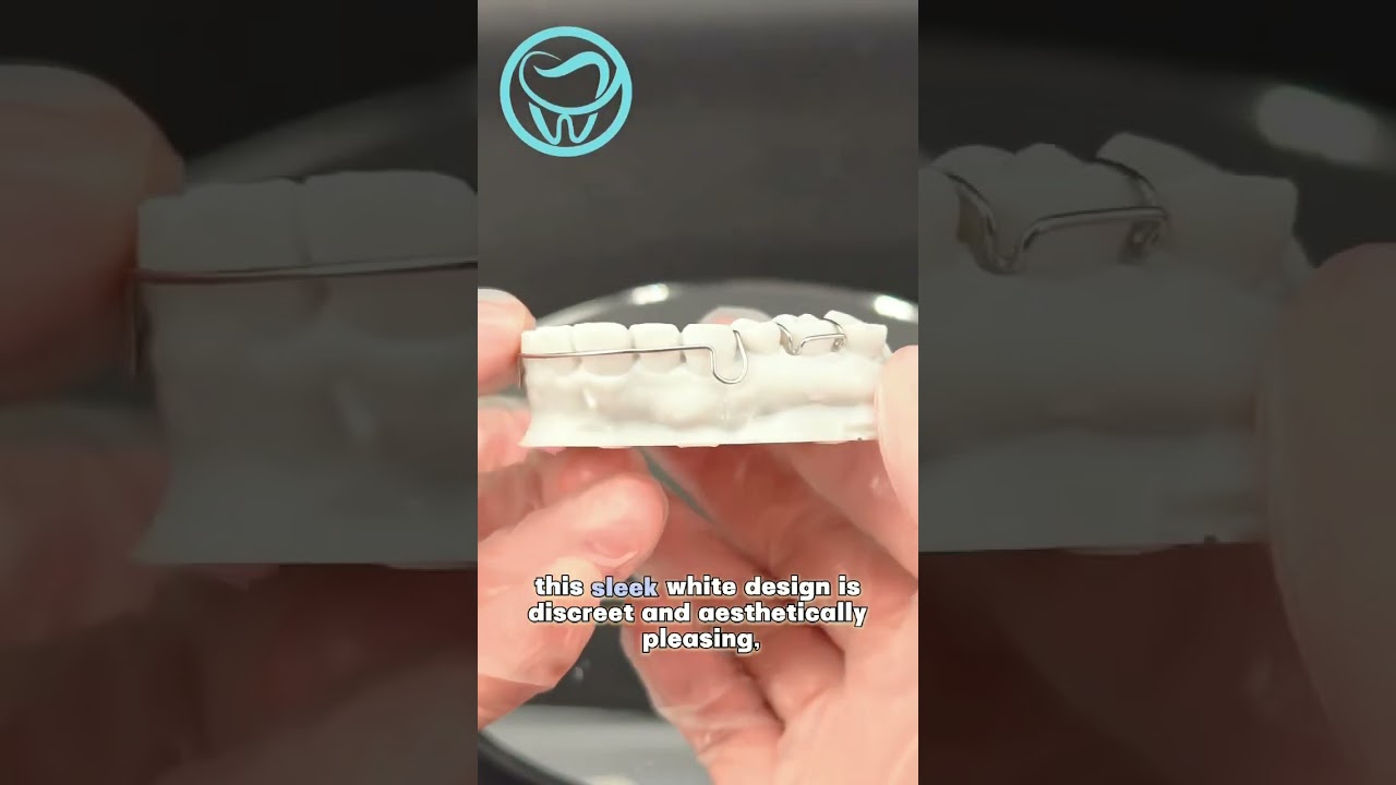 Custom Hawley Retainer. 