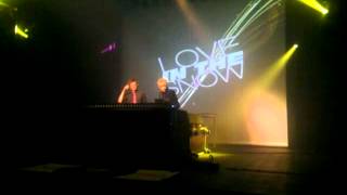 Love in the Snow live @ Gebouw-T 'Beat the DJ' dj/producers-contest