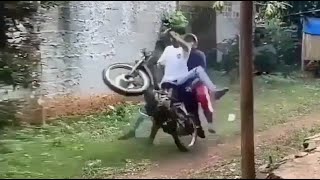 VIDEO LUCU - NAIK MOTOR PECICILAN SAMPE NABRAK POHON