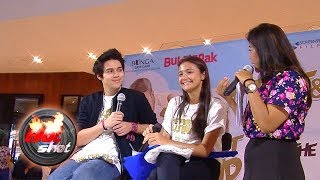 Maxime en Amanda begroeten het publiek van 'The Perfect Husband' in Solo - Hot Shot 28 april 2018