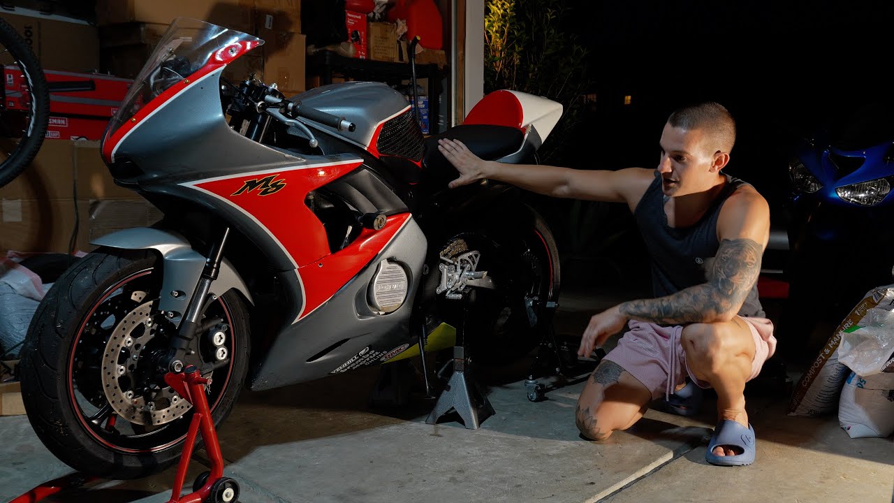 Track R6 Build Track R6 Build (Part 1): Fixing Spools & Stripping Bike - YouTube