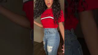Fashion Hack - How To Crop Your T-Shirt Without Cutting It - 2023
