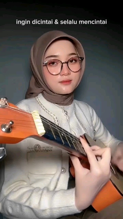 abg tua || novia Aprilia [ gitar akustik cover ] viral✓✓