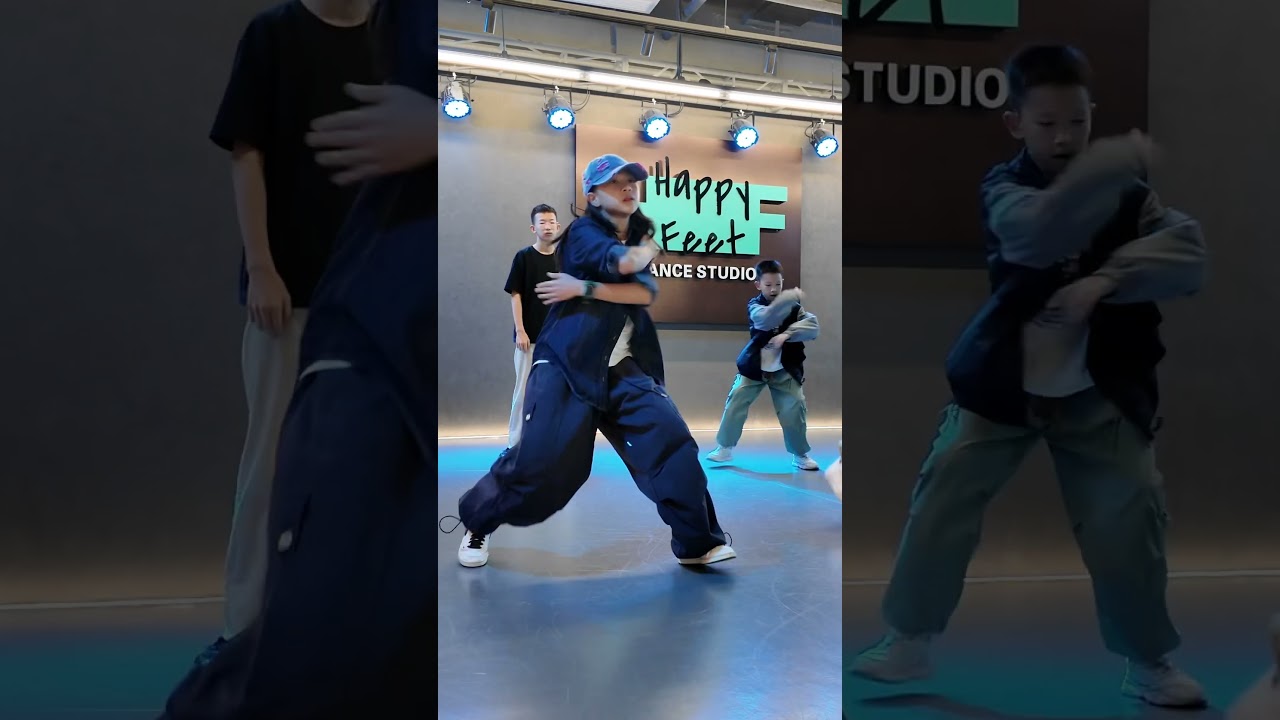 Can you rate her skill? And subscribe? 🥶🥶