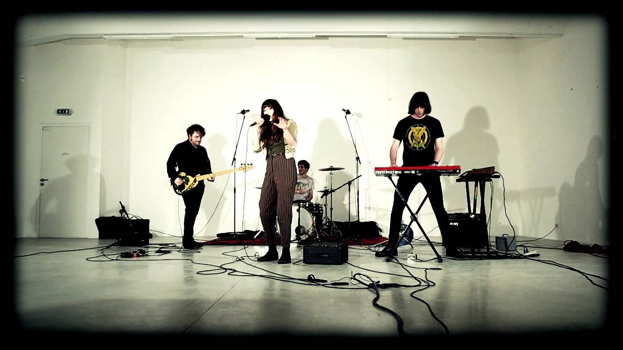 DUCHESS SAYS Gainsbourg (FD 'acoustic' session) YouTube