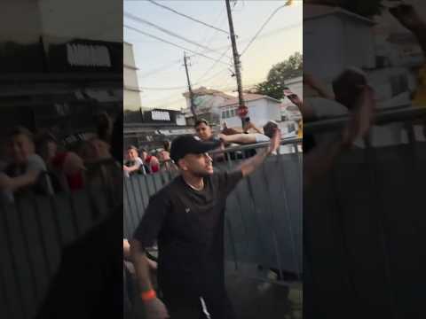 A galera gritando pro Neymar e o Tirullipa achando que era pra ele