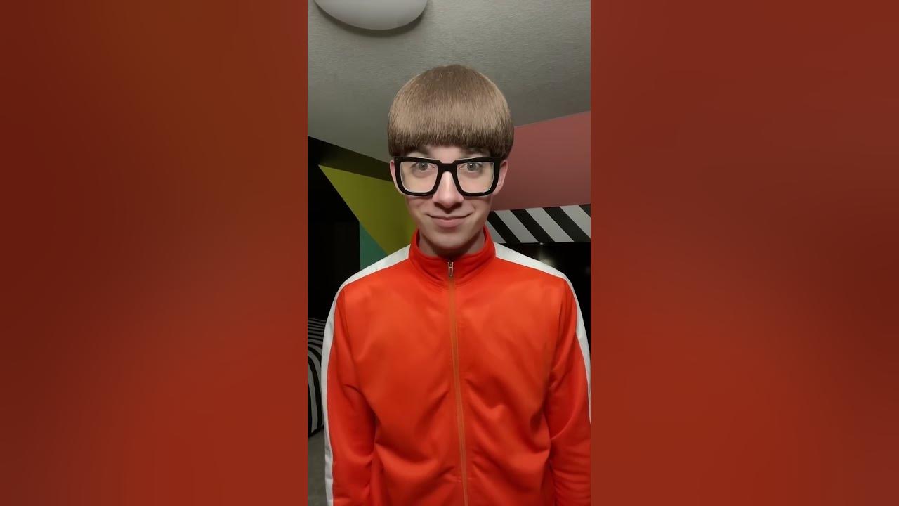 Saying the whole alphabet in 1 second Saying the whole alphabet in 1 second