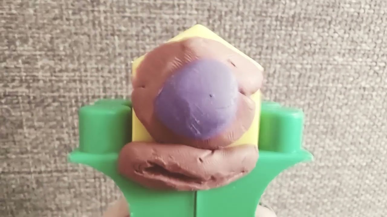 Монстр Билл рассказывает про своего босса что он крутой и что лучше не вставать у него на пути