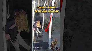 Anak Kecil Ini Digigit Hewan Sepulang Sekolah