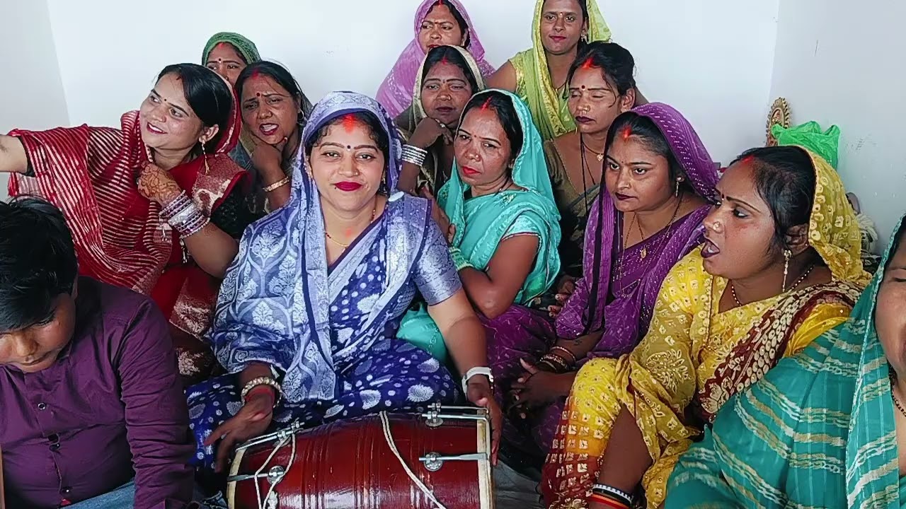 सजल रहे राम मंगिया में सिंदूर #चुटकुला देहाती नाच गीत #वायरल वीडियो 🙏🥳 किरन देहाती ऑफिशल 🙏❤️