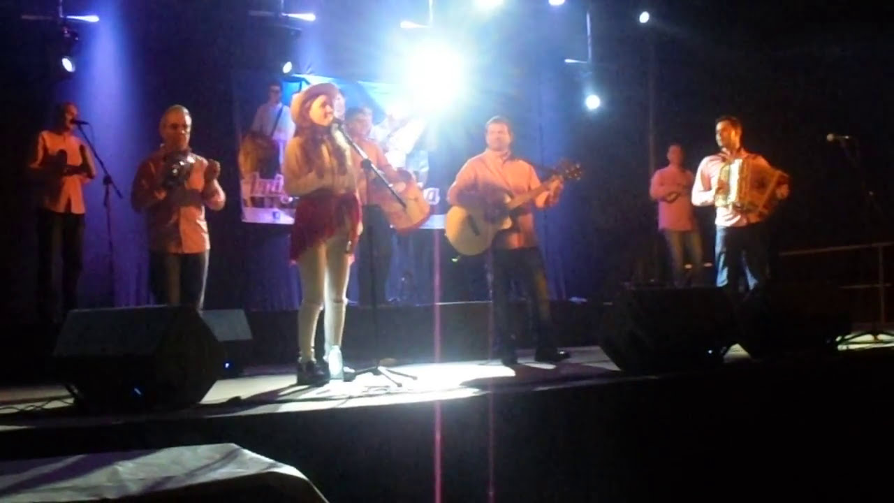 Tatty / Desgarrada com Borguinha