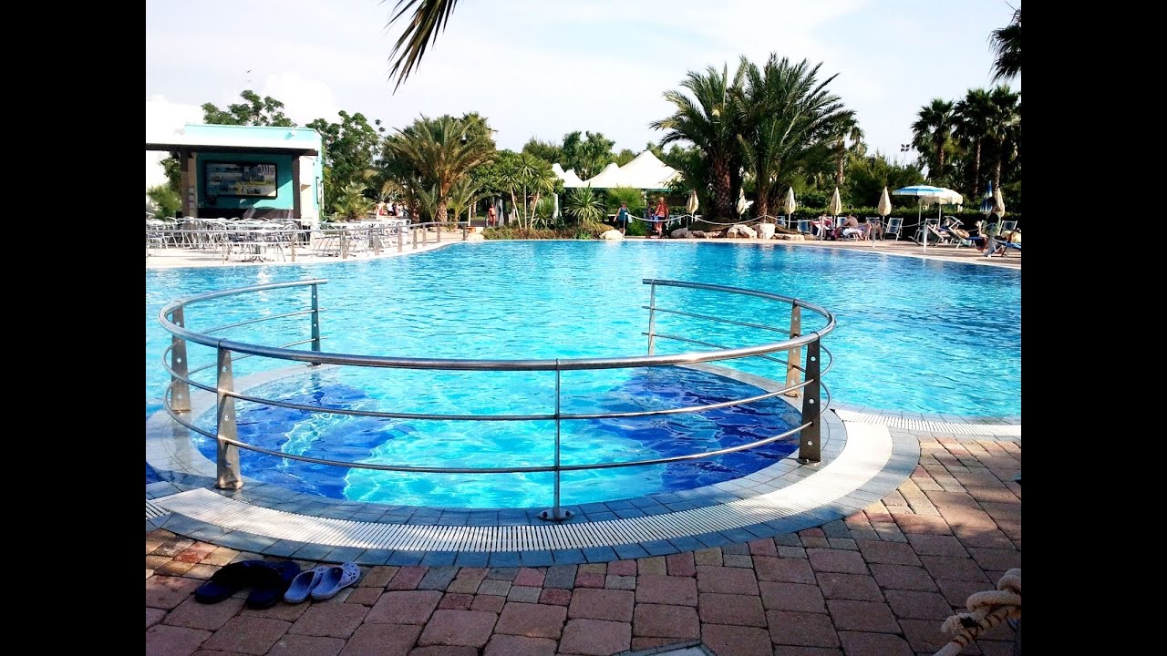 Hotel Villaggio a Sant'Isidoro Blu Salento Village - YouTube