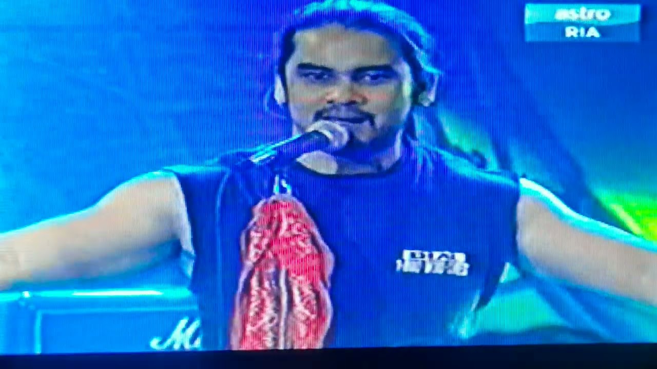 WINGS - Midnight Blues Live 2004