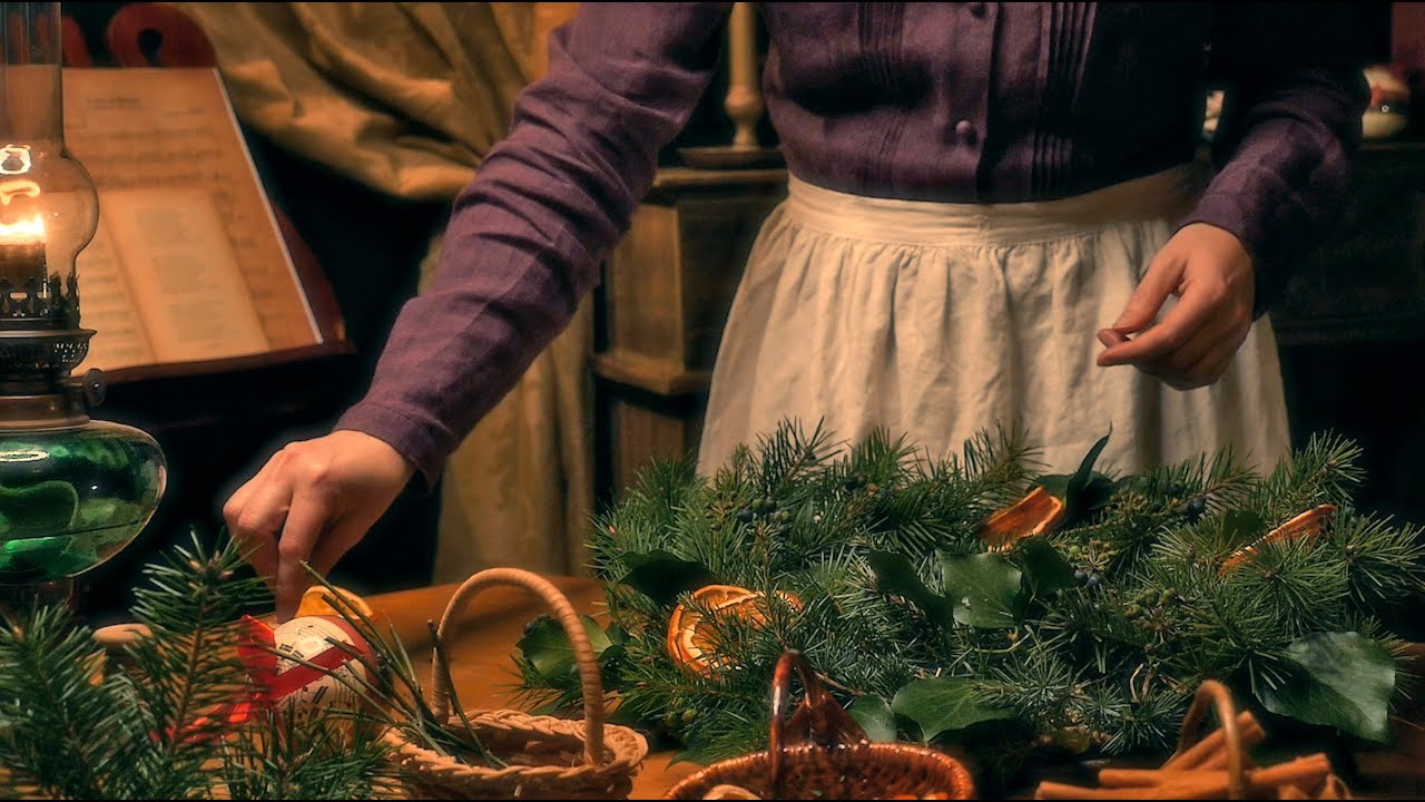 Making a Christmas Wreath | Cinematic ASMR (no talking, quiet sounds)