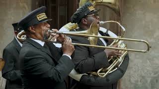 New Orleans Jazz Funeral Demonstration II