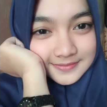 CEWEK SANGE