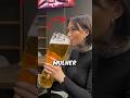 Ela BEBEU toda a CERVEJA! #curiosidades #incrivel #humor