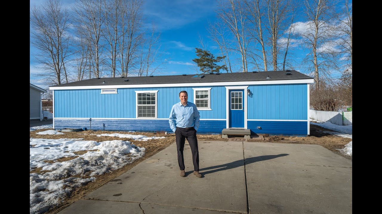 Newly Listed Updated Manufacture Home on Land in Deer Park, Washington